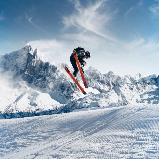 snowboarding Gulmarg Advanced Snowboarding